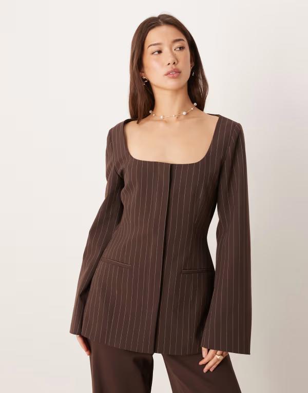 エイソス レディース アウター ジャケット・ブルゾン ブレザー ASOS DESIGN exaggerated square neck blazer in chocolate brown ブラウン