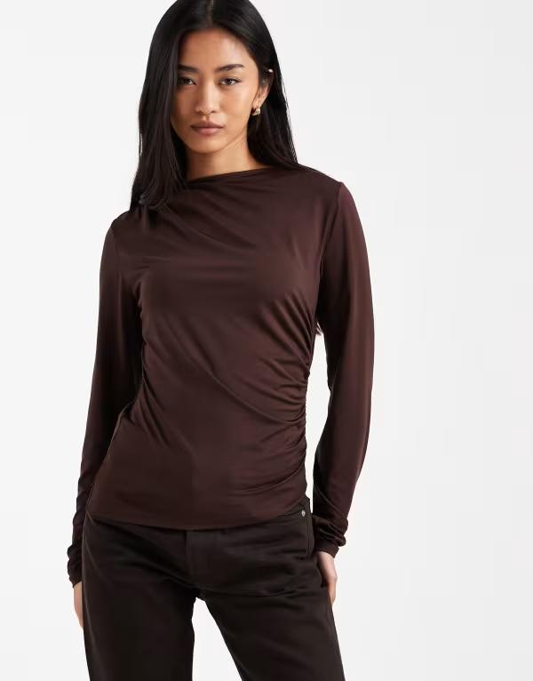 エイソス レディース トップス プルオーバー ドレープ ASOS DESIGN drape slash neck long sleeve top Brown 赤銅色