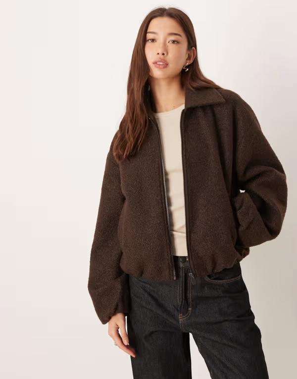 ヴィラ レディース アウター ジャケット・ブルゾン VILA smart brushed bomber jacket in chocolate Coffee Bean コーヒー