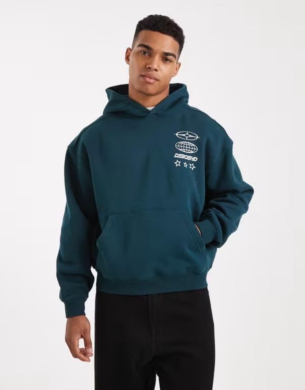 コットンオン メンズ アウター パーカー・スウェット クロップド グラフィック Cotton cropped fit graphic hoodie in deap sea teal DEEP SEA TEAL ティール
