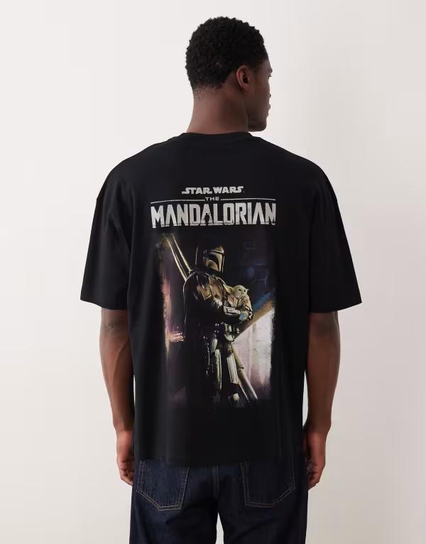 エイソス メンズ トップス Tシャツ プリント ASOS DESIGN oversized T-shirt with Mandalorian print Black ブラック