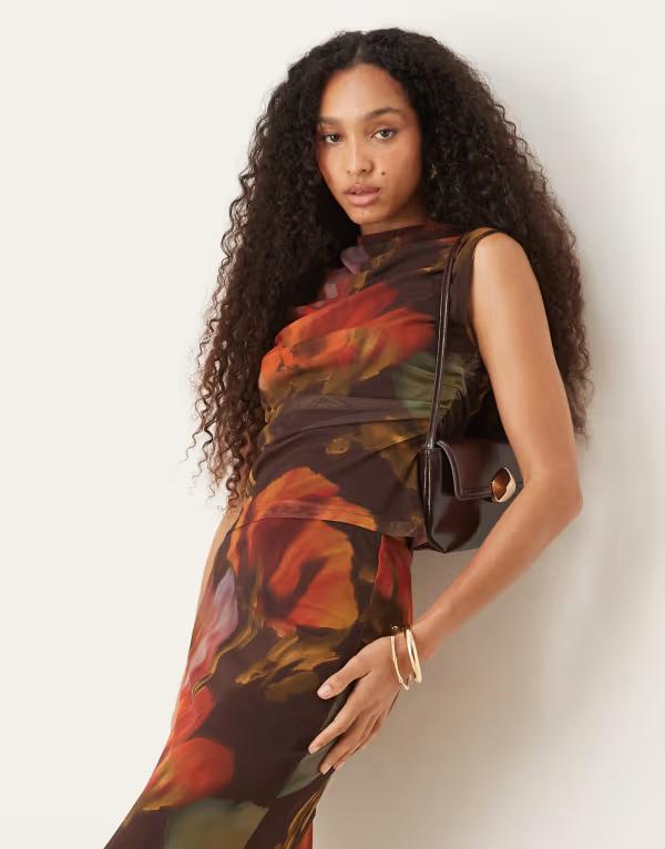 エイソス レディース トップス Tシャツ フラワー柄 プリント メッシュ フラワー ASOS DESIGN mesh blur floral printed top - part of a set BROWN ブラウン