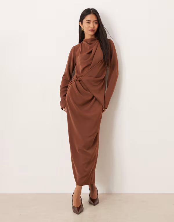 エイソス レディース トップス 衣装 ハイネック ドレープ マキシ ASOS DESIGN high neck draped slinky maxi dress インチ chocolate 黒茶
