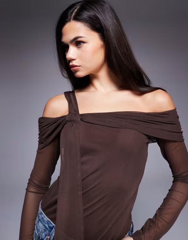 エイソス レディース トップス シャツ メッシュ ASOS DESIGN mesh knot detail bardotop BROWN ブラウン