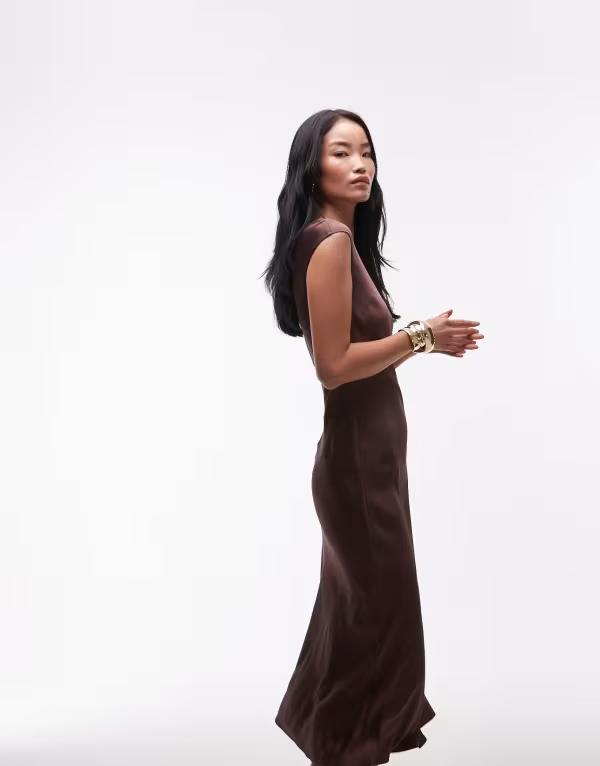 アンドアザーストーリーズ レディース トップス ワンピース サテン キャップ マキシ & Other Stories bias cut satin maxi dress with cap sleeve in dark brown ブラウン