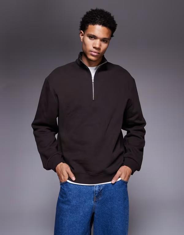エイソス メンズ アウター パーカー・スウェット ハーフジップ シャツ ASOS DESIGN premium heavyweight half zip sweatshirt in 400gsmole ブラウン｜ReVida 店