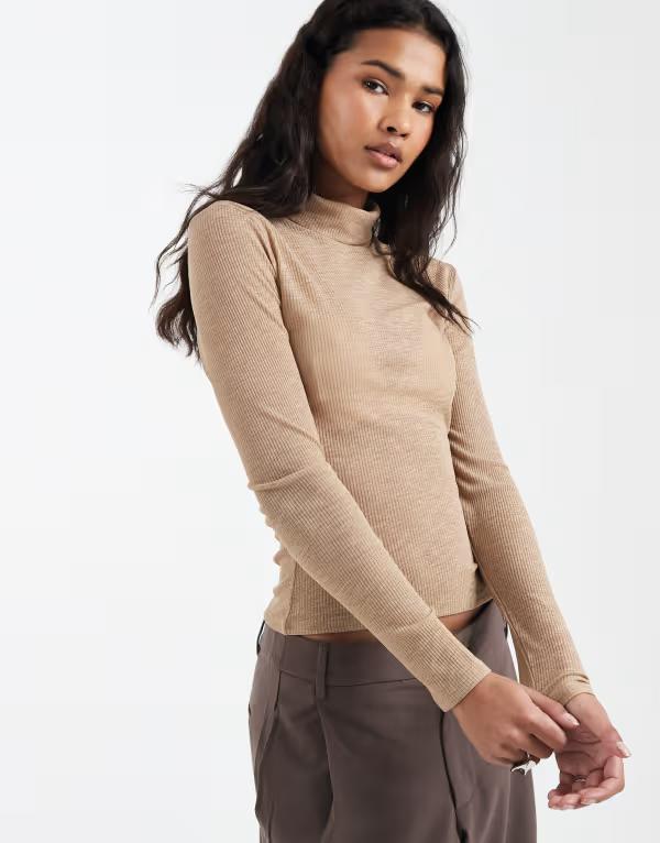 エイソス レディース トップス Tシャツ スタンドネック シアー ASOS DESIGN sheer double layer long sleeve funnel neck top BEIGE ベージュ