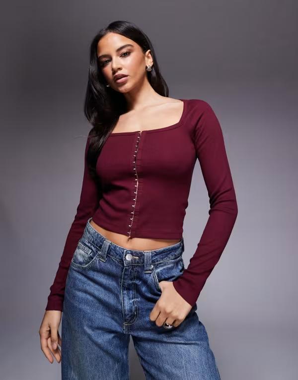エイソス レディース トップス Tシャツ リブニット コットン ニット ASOS DESIGN cotton blend rib knit hook and eye long sleeve top Burgundy バーガンディ