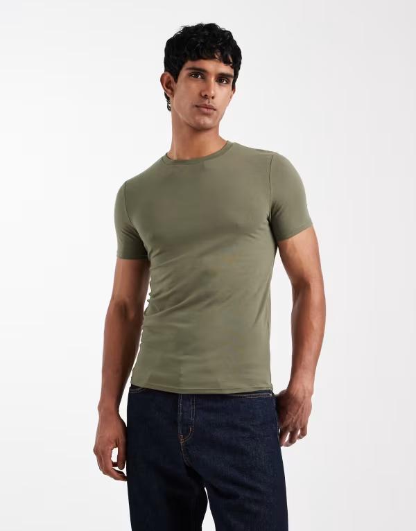 エイソス メンズ トップス Tシャツ ASOS DESIGN essentials muscle fit-shirt Dusty olive オリーブ