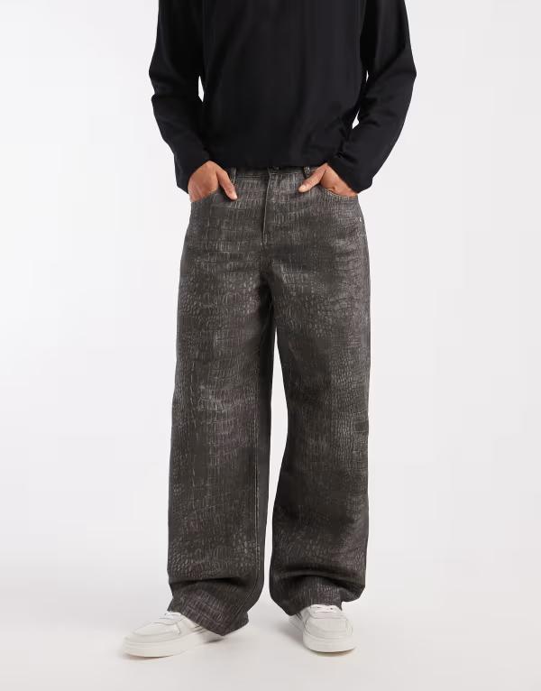 エイソス メンズ ボトムス カジュアルパンツ プリント ASOS DESIGN baggy pants in croc print Multi マルチカラー