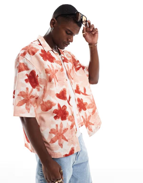 エイソス メンズ トップス シャツ フラワー柄 プリント フラワー ASOS DESIGN boxy oversized camp collar shirt with floral print PINK ピンク