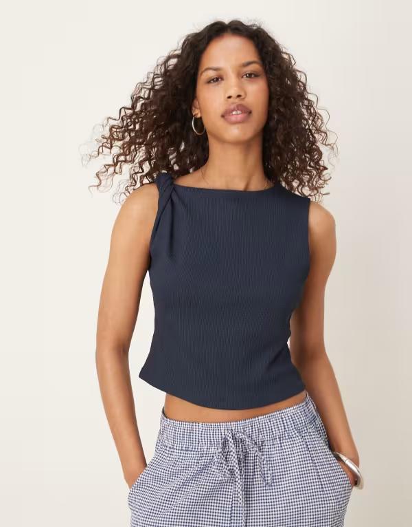 エイソス レディース トップス 貯蔵タンクいの一番 ASOS DESIGN textured twist detail top Navy Blue 米国海軍 トップス-タンクトップ