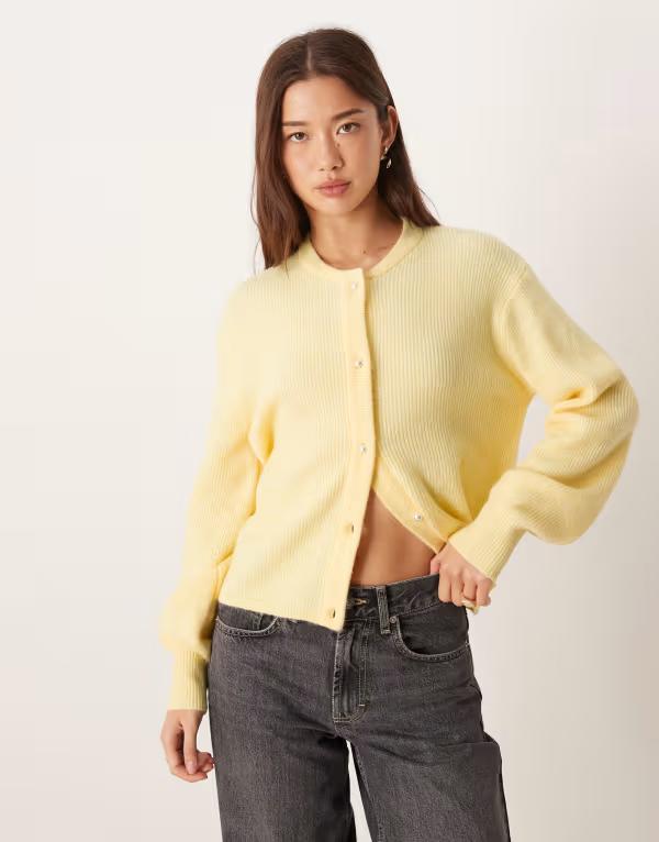 ジェイディーワイ レディース アウター カーディガン JDY pearl buttons cardigan in pastel yellow Golden haze パール