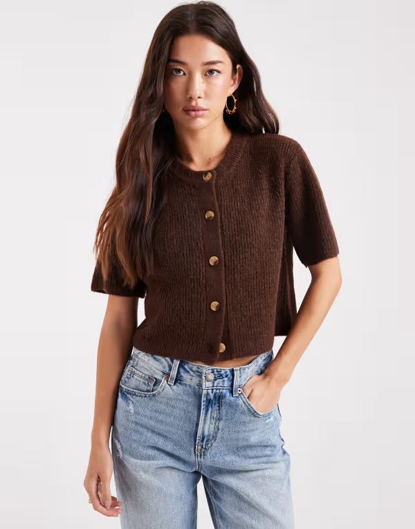 ブレーブソウル レディース アウター カーディガン クルーネック ニット Brave Soul crew necknit short sleeve cardigan in chocolate BROWN ブラウン 10,066円