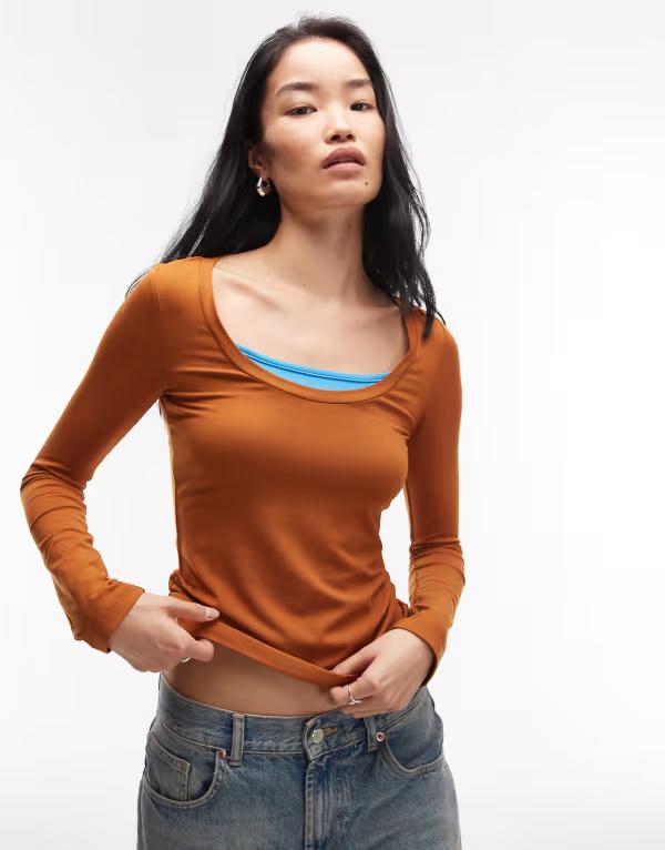 エイソス レディース トップス Tシャツ ASOS DESIGN peached feel double layer scoop neck top BROWN ブラウン