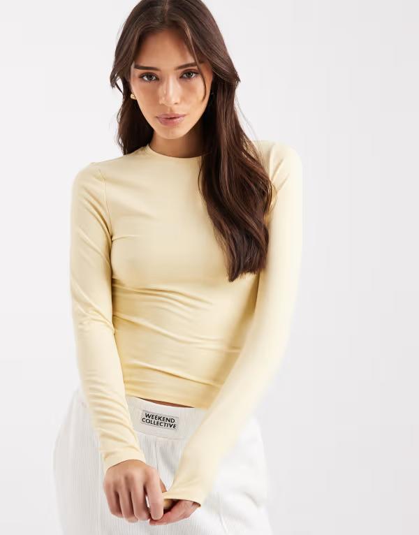 ミスセルフフリッジ レディース トップス Tシャツ Misselfridge sculpted long sleeve tshirt in buttermilk｜ReVida 店