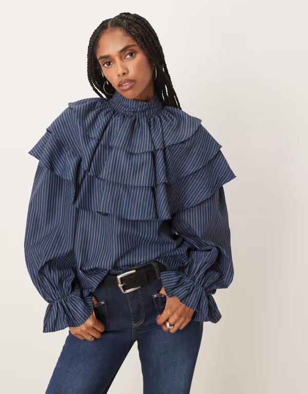 グラマラス レディース トップス シャツ フリル ブラウス Glamorous ruffle blouse stripe Navy stripe ネイビー｜ReVida 店