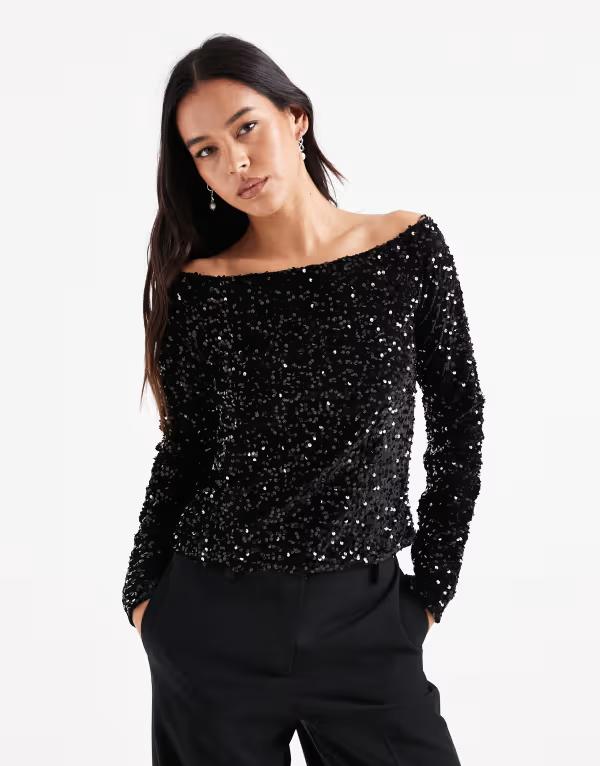 ピーシーズ レディース トップス Tシャツ ベルベット スパンコール PIECES velvet and sequin off shoulder top Black sequins ブラック