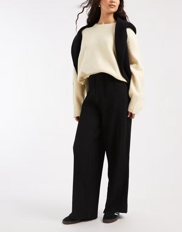 ヴェロモーダ レディース ボトムス 心地好いズボン下 Vero Moda loose pull on pliss pants Black Pliss? 黒いこと