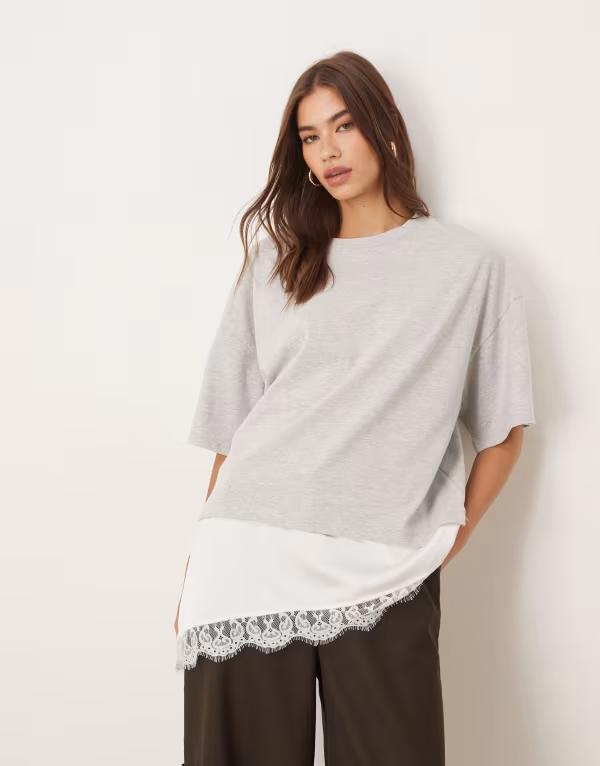エイソス レディース トップス プルオーバー 非対称 繻子 スピード競技 ASOS DESIGN short sleeve t-shirt with lace satin asymmetric hem detailing インチ heather Gray marl \u0026 white 白いこと