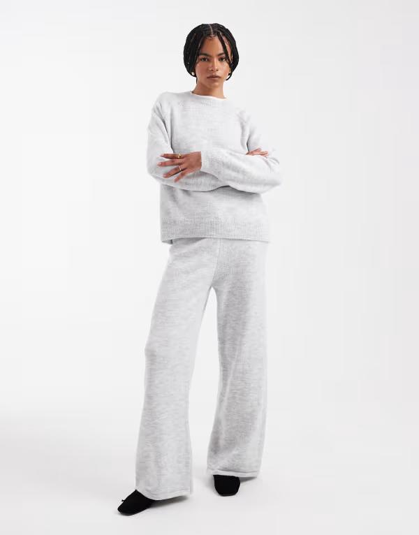 エイソス レディース ボトムス 心地好いズボン下 ワイドレッグ 編み物 ASOS DESIGN knit wide leg pants - part of a set Gray 薄墨色