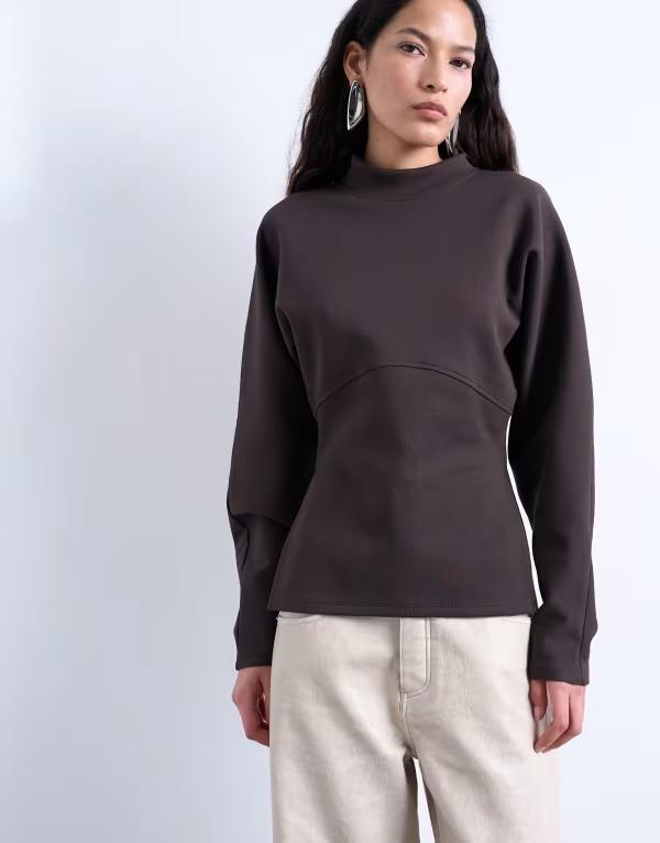とっ始め販売店 レディース アウター パーカー・スウェット 照明ランプ素っ首 Topshop interlock cinch waist long sleeve funnel neck top インチ chocolate 黒茶