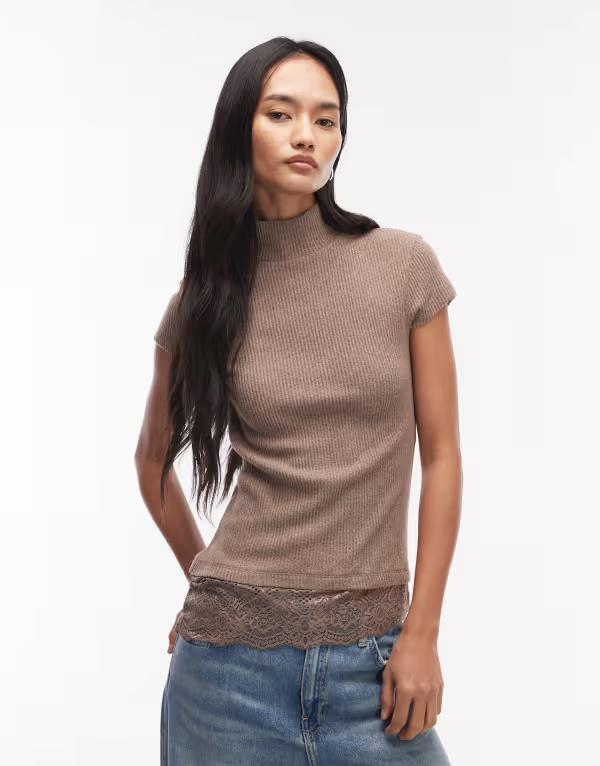 エイソス レディース トップス Tシャツ タートルネック アシンメトリー レース ASOS DESIGN turtle neck short sleeve top with lace asymmetric hem BEIGE ベージュ