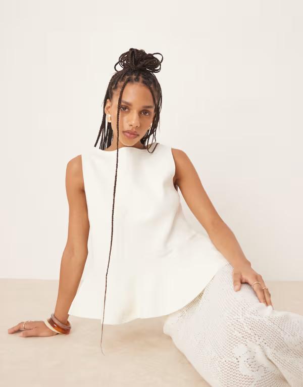 エイソス レディース トップス タンクトップ ニット ASOS DESIGN knit structured peplum top in cream クリーム