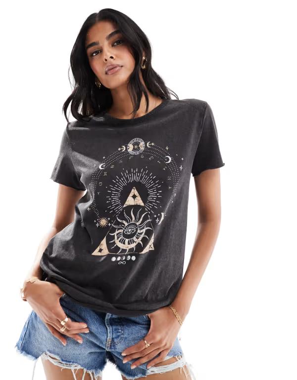 オンリー レディース トップス Tシャツ プリント ONLY acid wash celestial print-shirt in washed Black ブラック 7,441円