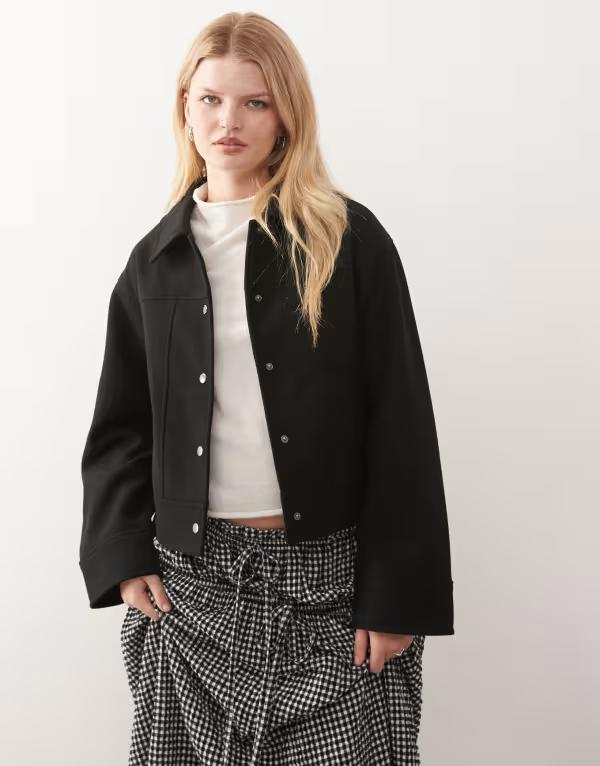 ノイジーメイ レディース アウター コート ジャケット Noisy May brushed jacket with panel detail Black ブラック