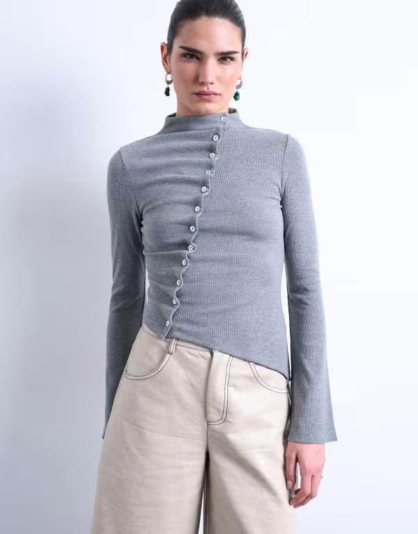 トップショップ レディース トップス Tシャツ ハイネック フリル Topshop high neck ruffle button front long sleeve top in heather Gray Heather グレー