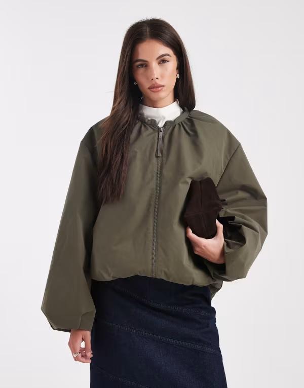 エイソス レディース アウター 上衣・上衣 ASOS DESIGN oversized bubble hem bomber jacket インチ olive オリーブ