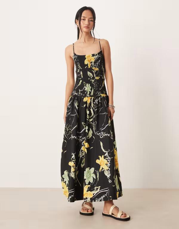 エイソス レディース トップス ワンピース フラワー柄 プリント マキシ フラワー ASOS DESIGN crinkle maxi sundress with shirredropped waist in oversized floral print Floral Print