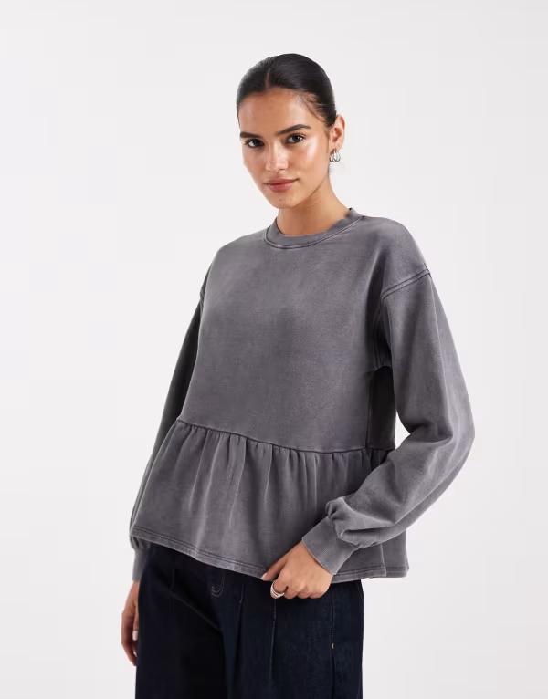 ミスセルフフリッジ レディース アウター パーカー・スウェット フラウンス裾 フラウンス プルオーバー Misselfridge ruffle hem sweatshirt インチ charcoal 濃灰色