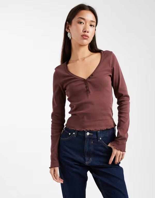 ミスセルフフリッジ レディース トップス シャツ リブ Misselfridge long sleeve ribbed top in chocolate チョコレート
