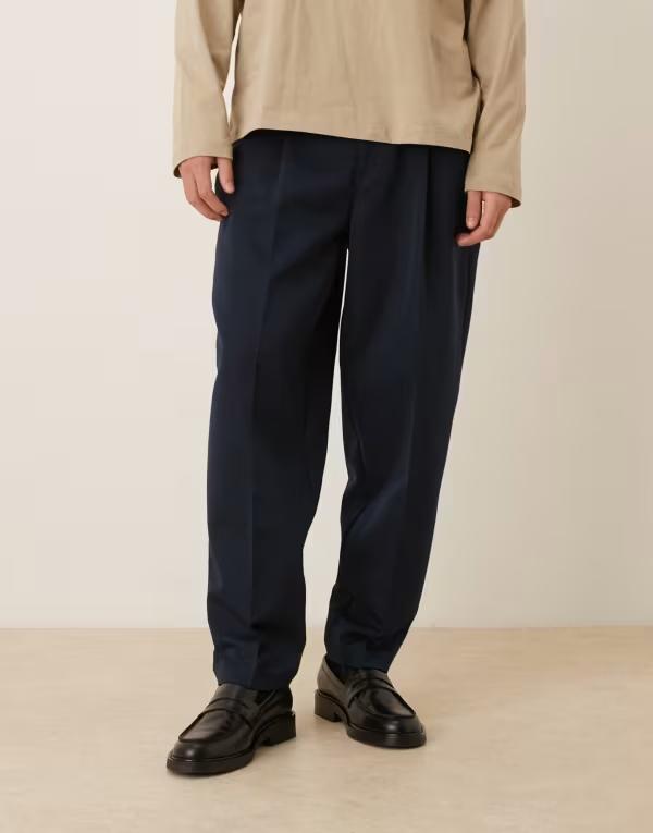 エイソス メンズ ボトムス 心地よいズボン下 ASOS DESIGN smart oversized tapered pants with elastic waist NAVY 米国海軍