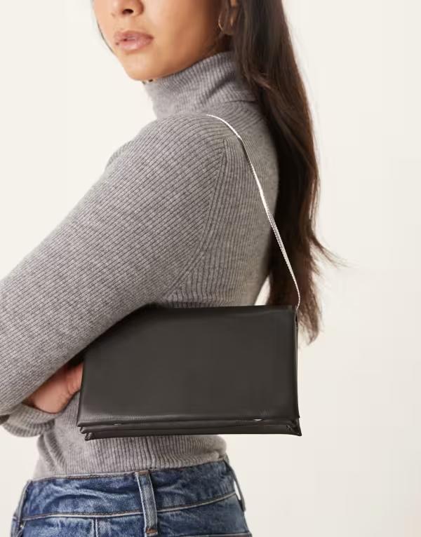 マンゴ レディース 御徒面子 なめし革 Mango leather shoulder bag Black 黒いこと