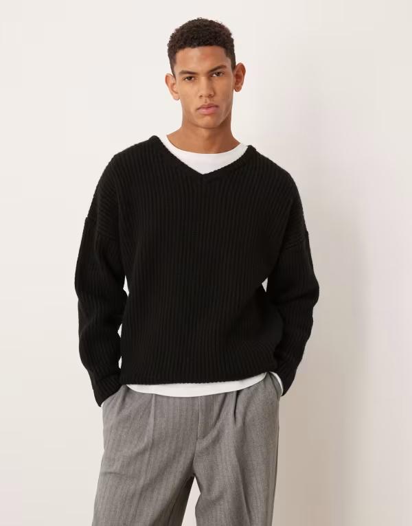 エイソス メンズ アウター ニット・セーター Vネック ASOS DESIGN oversized knit rib v-neck sweater Black ブラック