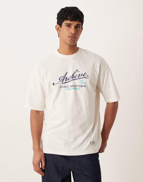 エイソス メンズ トップス Tシャツ プリント ASOS DESIGN oversized t-shirt with text print Coconut milk オフホワイト