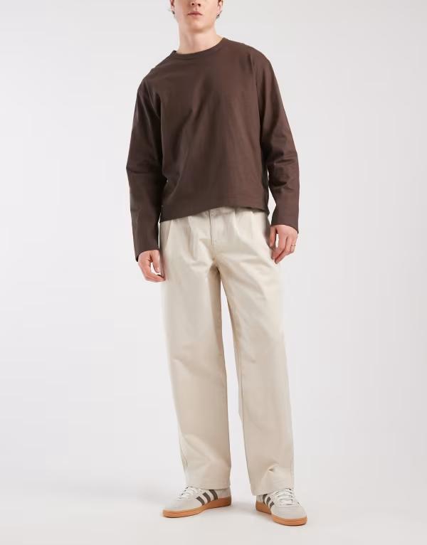 エイソス メンズ ボトムス 心地よいズボン下 引っ切り無い ASOS DESIGN loose straight leg pants with pleats インチ stone 石ころ