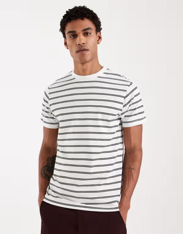 エイソス メンズ トップス ティーシャツ ASOS DESIGN T-shirt インチ off-white and black stripe COCONUT MILK \u0026 BLACK 黒いこと メンズファッション-トップス-Tシャツ・カットソー