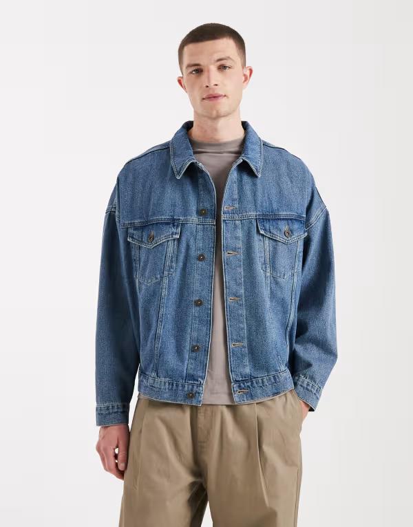 エイソス メンズ アウター ジャケット・ブルゾン デニム ASOS DESIGN oversized trucker denim jacket in mid washed Mid washed Blue ブルー