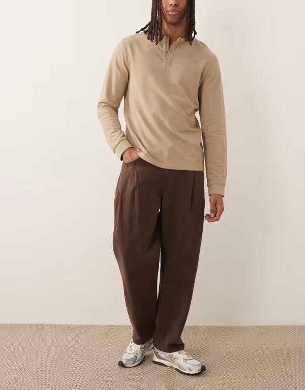 エイソス メンズ ボトムス カジュアルパンツ ASOS DESIGN relaxed tapered pants with double pleats BROWN ブラウン