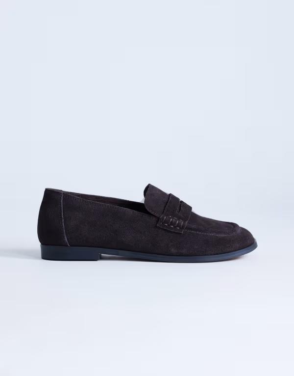 トップショップ レディース シューズ スリッポン・ローファー スエード レザー Topshop Charlie realeather flat loafers in chocolate suede CHOCOLATE SUEDE チョコレート 17,136円