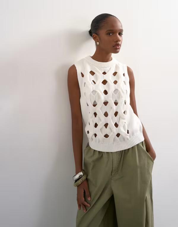 トップショップ レディース トップス ベスト ニット Topshop knit 3D tank top Ivory アイボリー｜ReVida 店