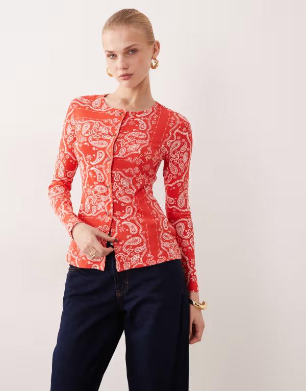 ネバーフリードレスド レディース アウター ジレー 刷り上げる Never Fully Dressed button up long sleeve top bandana print RED 赤いこと