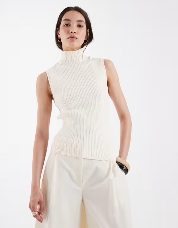 エイソス レディース トップス 貯蔵タンクいの一番 非相称 ハイネック 編み物 ASOS DESIGN fine knit high neck asymmetric hem top インチ cream 皮膚軟化剤 タンクトップ-トップス