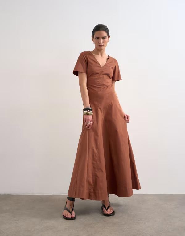 トップショップ レディース トップス ワンピース Vネック ミディ Topshop V-neck heavy seamed midi dress in rust brown ラスト｜ReVida 店