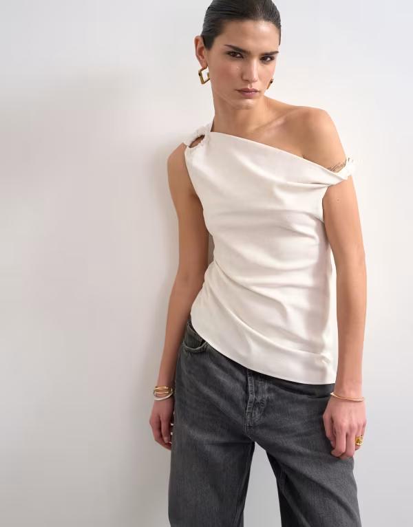 トップショップ レディース トップス タンクトップ アシンメトリー リネン Topshop twisted shoulder linen mix asymmetric top in ecru エクリュ