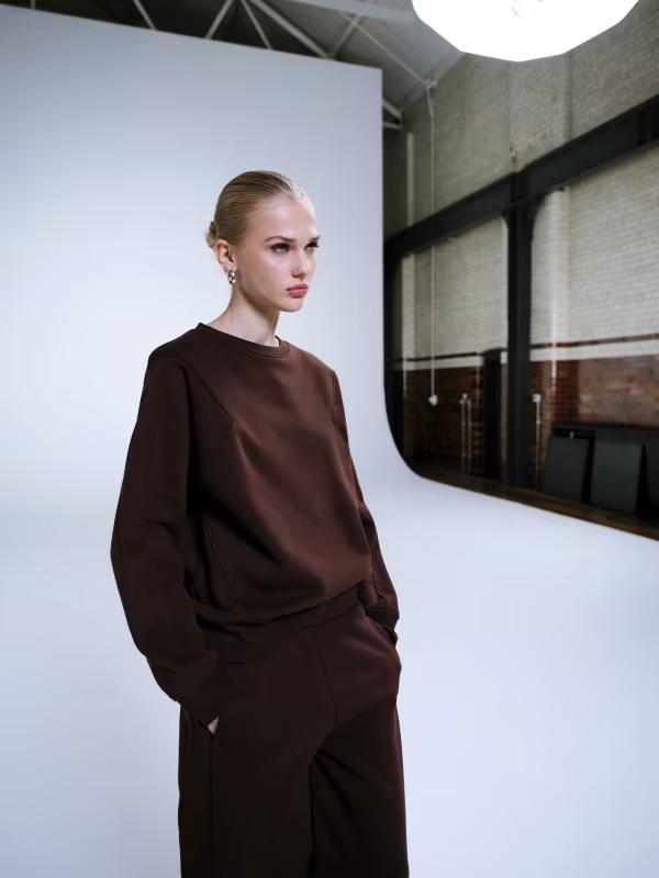 エイソス レディース アウター パーカー・スウェット シャツ ASOS DESIGN premium 500gsm seamed sweatshirt in chocolate チョコレート